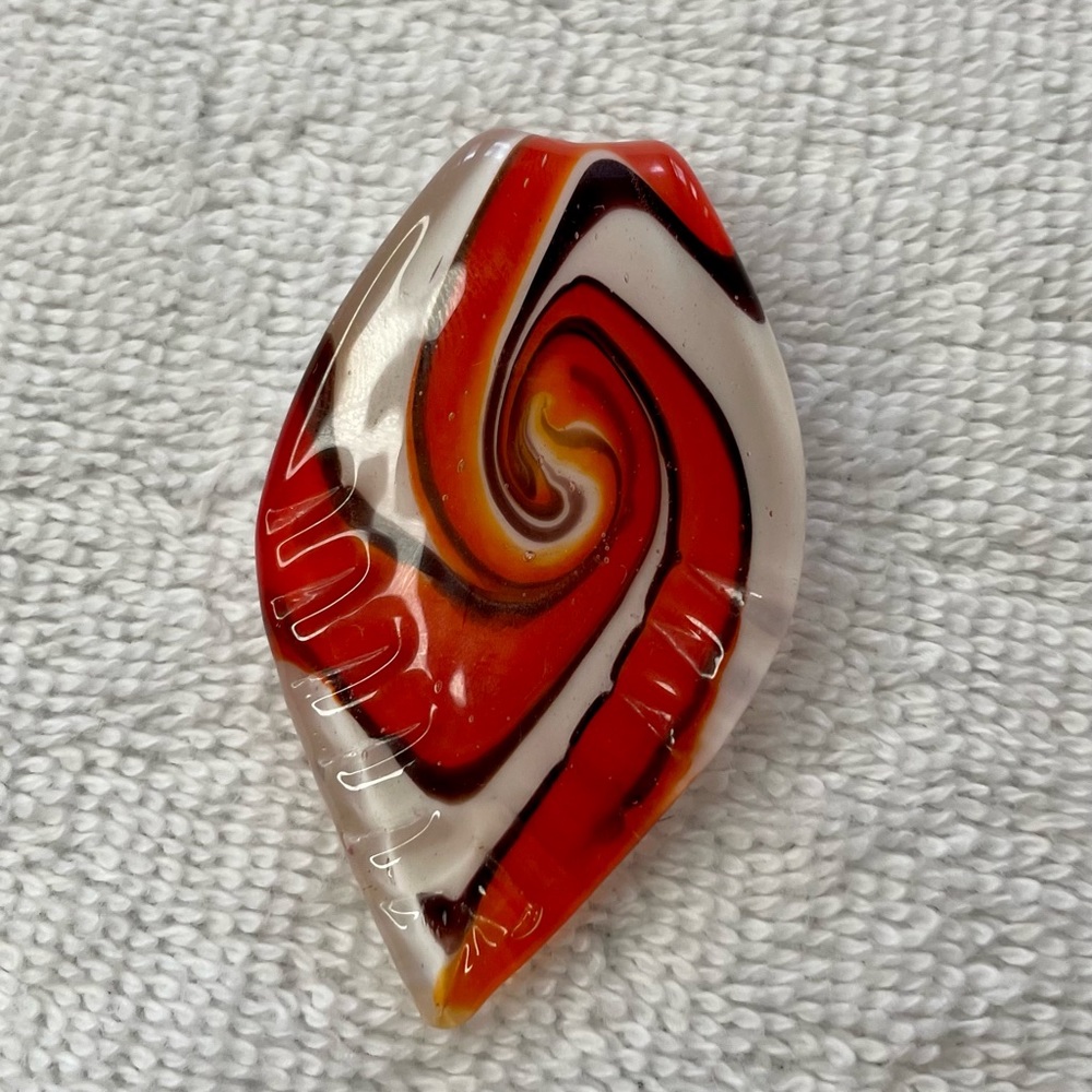 Orange and white glass pendant NWOT